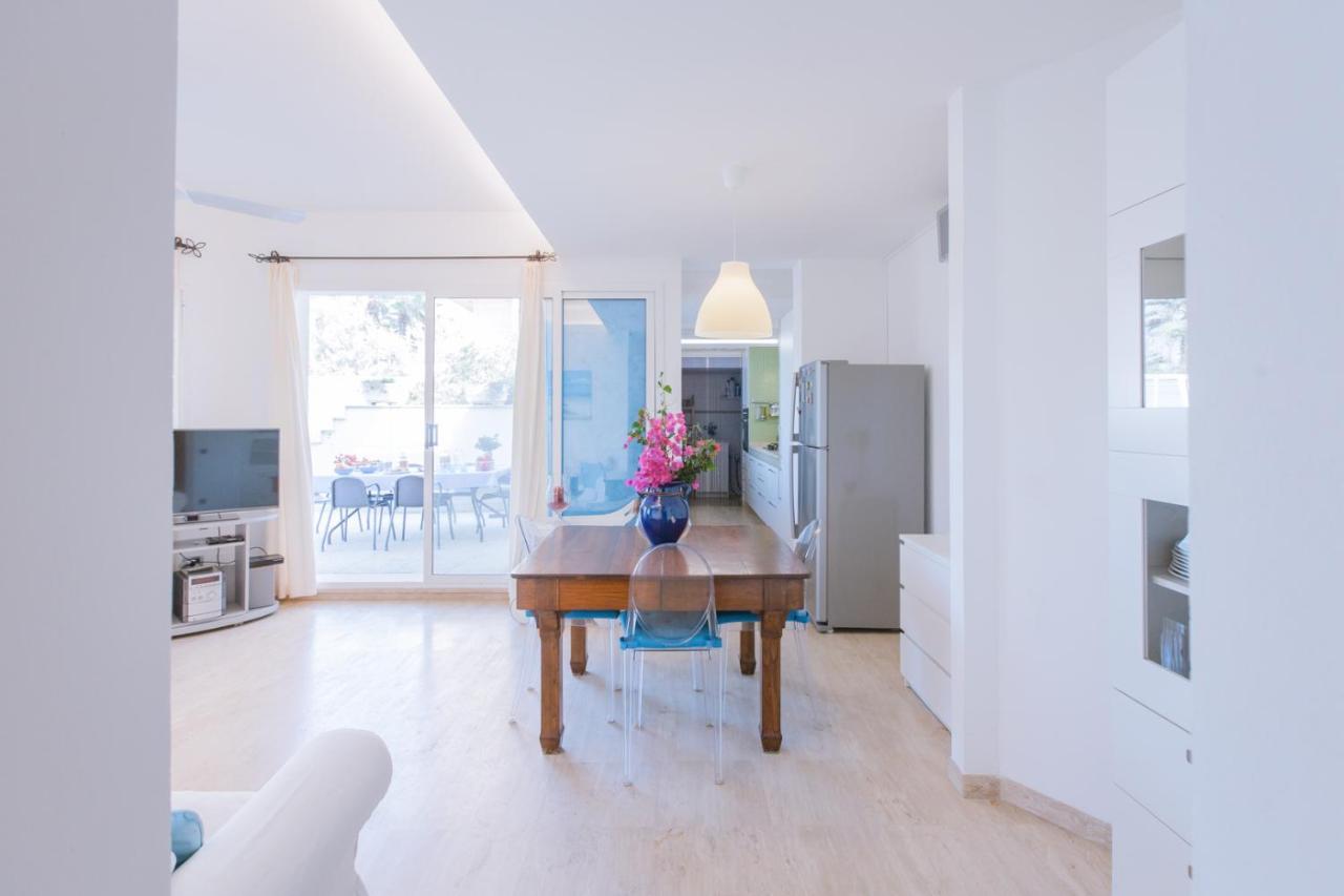 Casa Vacanze Ibiscus Alcamo Marina Exterior photo